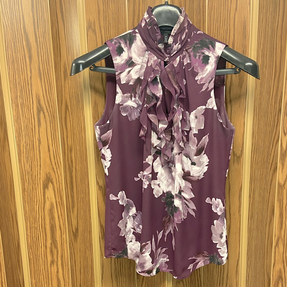 White House Black Market, Size 10, Purple Floral